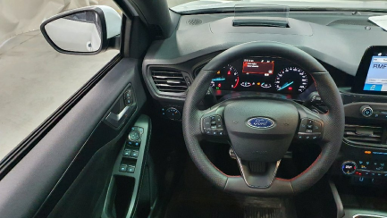 Zdjęcie przedmiotu: Ford Focus 1.5 EcoBoost ST-Line