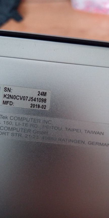 Zdjęcie przedmiotu: ASUS ZenBook 14.1 "Laptop UX433FN i7-8565U / 16GB / 512PCie / Win10