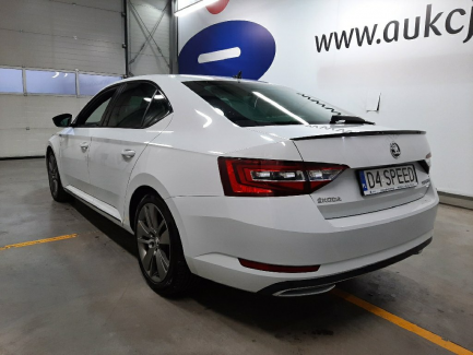 Zdjęcie przedmiotu: Skoda Superb III 2.0 TSI Sportline DSG