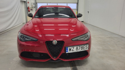 Zdjęcie przedmiotu: ALFA ROMEO GIULIA 2.0 Turbo Veloce TI Q4 aut Pojazd po długotrwałym postoju!
