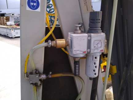 Zdjęcie przedmiotu: Pneumatic press for mounting PMJ-SZ drawers