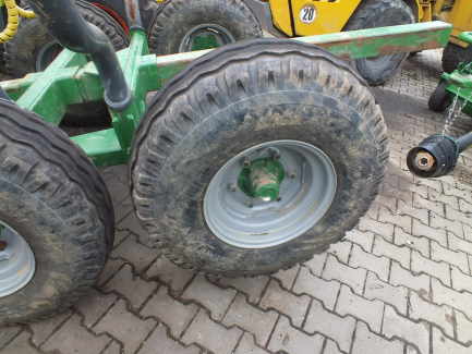 Zdjęcie przedmiotu: Forest trailer with crane FARMA T6 FARMA T6 C4.2 G2