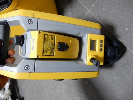 Zdjęcie przedmiotu: Tachimetr robotyczny Trimble S5 2"  DR PLUS