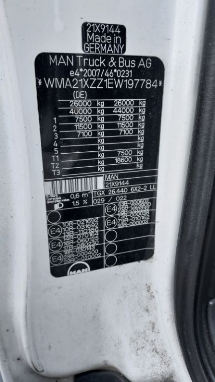 Zdjęcie przedmiotu: MAN 26.440 TGX E6 26.0t LL-U(XXL)