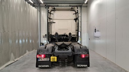 Zdjęcie przedmiotu: SCANIA R460 Super E6 18.0t 4x2 NA Highline