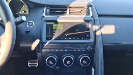 Zdjęcie przedmiotu: Jaguar E-PACE 2.0 i4P AWD R-Dynamic S