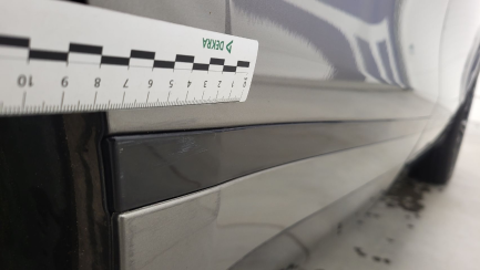 Zdjęcie przedmiotu: Land Rover Velar 3.0 P400 mHEV SE Oświadczenie o utracie DR