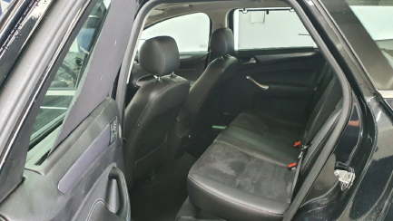 Zdjęcie przedmiotu: Ford Mondeo Combi 2.0 T Titanium S