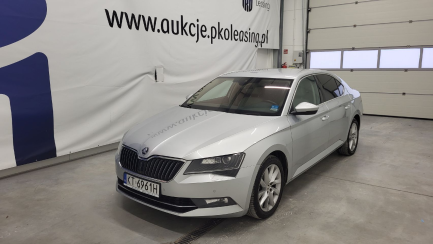 Zdjęcie przedmiotu: Skoda Superb 2.0 TSI 4x4 Style DSG