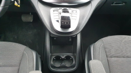 Zdjęcie przedmiotu: Mercedes-benz 250 (BlueTEC) d 7G-Tronic (long)