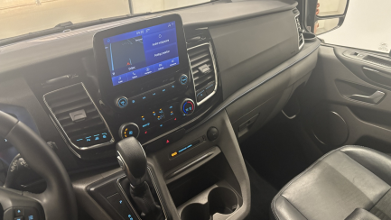 Zdjęcie przedmiotu: Ford Custom 320 2.0 TDCi E6.2 3.2t L2 Tourneo Active