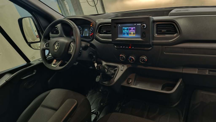 Zdjęcie przedmiotu: Renault Master RWD 2.3 dCi E6 3.5t L4H3 Extra S&S+E