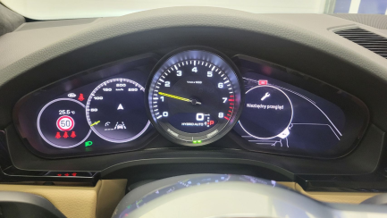 Zdjęcie przedmiotu: Porsche Cayenne Coupe E-Hybrid Platinum Edition