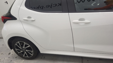 Zdjęcie przedmiotu: Toyota Yaris 1.5 Comfort