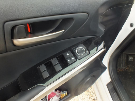 Zdjęcie przedmiotu: Lexus IS300