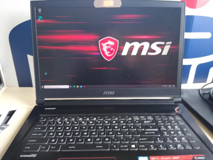 Zdjęcie przedmiotu: MSI GS73 / 8RF-043PL laptop