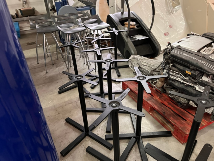 Zdjęcie przedmiotu: A set of restaurant furniture