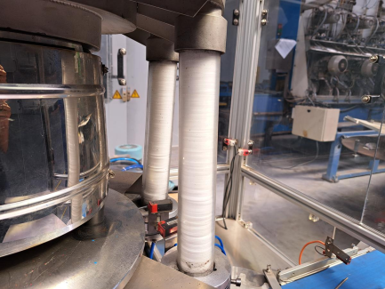 Zdjęcie przedmiotu: Automatic Cap Lining Machine FRTB-SD3-C
