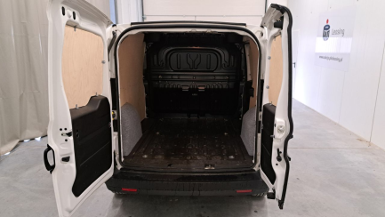 Zdjęcie przedmiotu: Fiat Doblo Cargo 1.6 M-jet E6d 2.5t SX