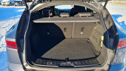 Zdjęcie przedmiotu: Jaguar E-PACE 2.0 i4P AWD R-Dynamic S