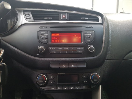 Zdjęcie przedmiotu: Kia CEE'D 1.6 CRDi M