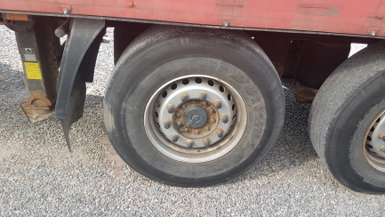 Zdjęcie przedmiotu: ORTEN AG18T Przyczepa skrzyniowa i kurtynowa z osiami centralnymi