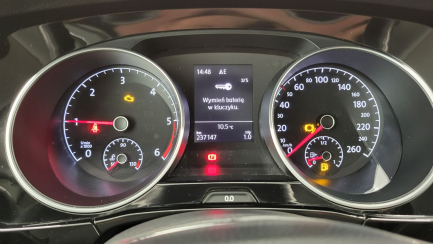 Zdjęcie przedmiotu: Volkswagen Touran 2.0 TDI BMT Comfortline