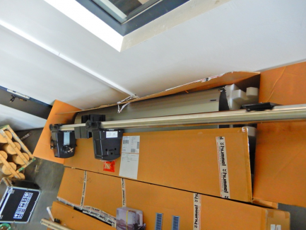 Zdjęcie przedmiotu: Large format printer (eco-solvent plotter) EPSON SC-S80610 K271A