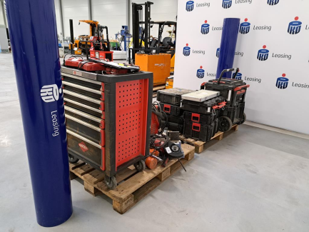 Zdjęcie przedmiotu: Workshop equipment set