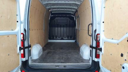 Zdjęcie przedmiotu: Renault Master FWD 2.3 dCi E6d 3.5t L3H3 Business