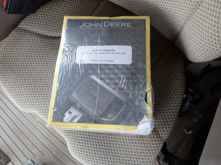 Zdjęcie przedmiotu: JOHN DEERE T660 T600 harvester with HEDER 625R / 625R