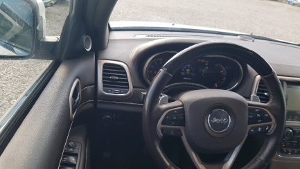 Zdjęcie przedmiotu: Jeep Grand-cherokee 3.0 CRD Overland Summit EU6