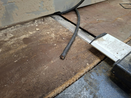 Zdjęcie przedmiotu: Wyr&oacute;wnywarko-grubiarka FELDER AD 951