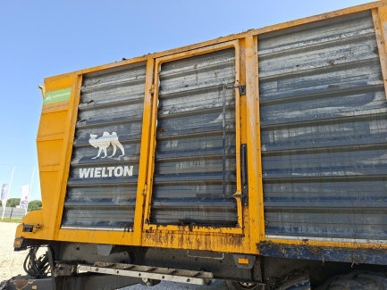 Zdjęcie przedmiotu: Przyczepa rolnicza objętościowa WIELTON PRC-2/V40