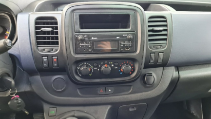 Zdjęcie przedmiotu: Opel Vivaro L2H1 2,9t 1.6 BiTurbo CDTI Euro 6 1598ccm - 125HP