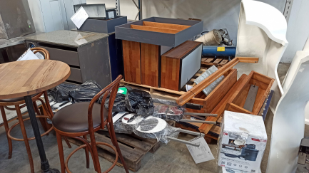 Zdjęcie przedmiotu: Обладнання для кафе (меблі та освітлення)