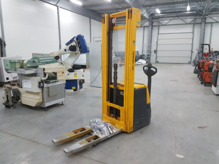 Zdjęcie przedmiotu: W&oacute;zek widłowy Jungheirich EJC 214 115 535 DZ