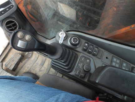 Zdjęcie przedmiotu: Koparka gąsiennicowa DOOSAN DX530 LC-3 CRAWLER EXCAVATOR