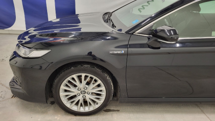Zdjęcie przedmiotu: Toyota Camry 2.5 Hybrid Prestige CVT