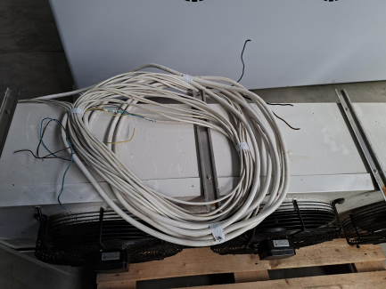 Zdjęcie przedmiotu: Холодильна установка AREA COOLING SOLUTIONS APTXSs-10 TROPIC + COOLER AREA COOLING SOLUTIONS REA 4003 36 6D