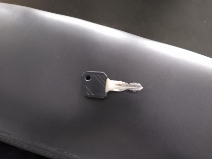 Zdjęcie przedmiotu: W&oacute;zek widłowy wysokiego składowania OM XR 14 ac