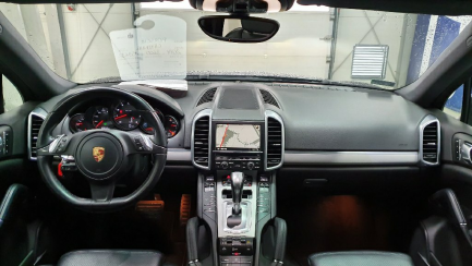 Zdjęcie przedmiotu: Porsche Cayenne Platinum Edition