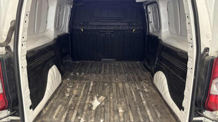 Zdjęcie przedmiotu: Citroen Berlingo III 1.5 BlueHDi E6.3 2.4t XL Driver 950