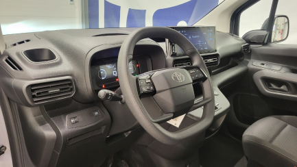 Zdjęcie przedmiotu: Toyota Proace City Verso Long 1.5 D-4D Business Aut