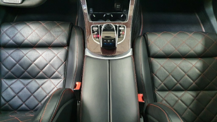 Zdjęcie przedmiotu: Mercedes-benz C63 AMG