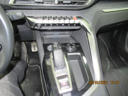 Zdjęcie przedmiotu: Peugeot 5008 2.0 HDI MR`17 E6