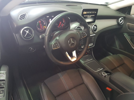 Zdjęcie przedmiotu: MERCEDES-BENZ CLA Shooting Brake  CLA 200 7G-DCT Urban