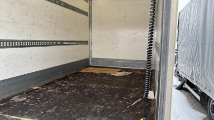 Zdjęcie przedmiotu: Renault Master RWD 2.3 dCi E6 3.5t L3 Pack Clim S&S+E