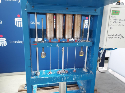 Zdjęcie przedmiotu: Pneumatic press for HEGAM PP-200 candle inserts