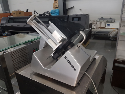 Zdjęcie przedmiotu: Lady chłodnicze z krajalnicą do wędlin i ser&oacute;w